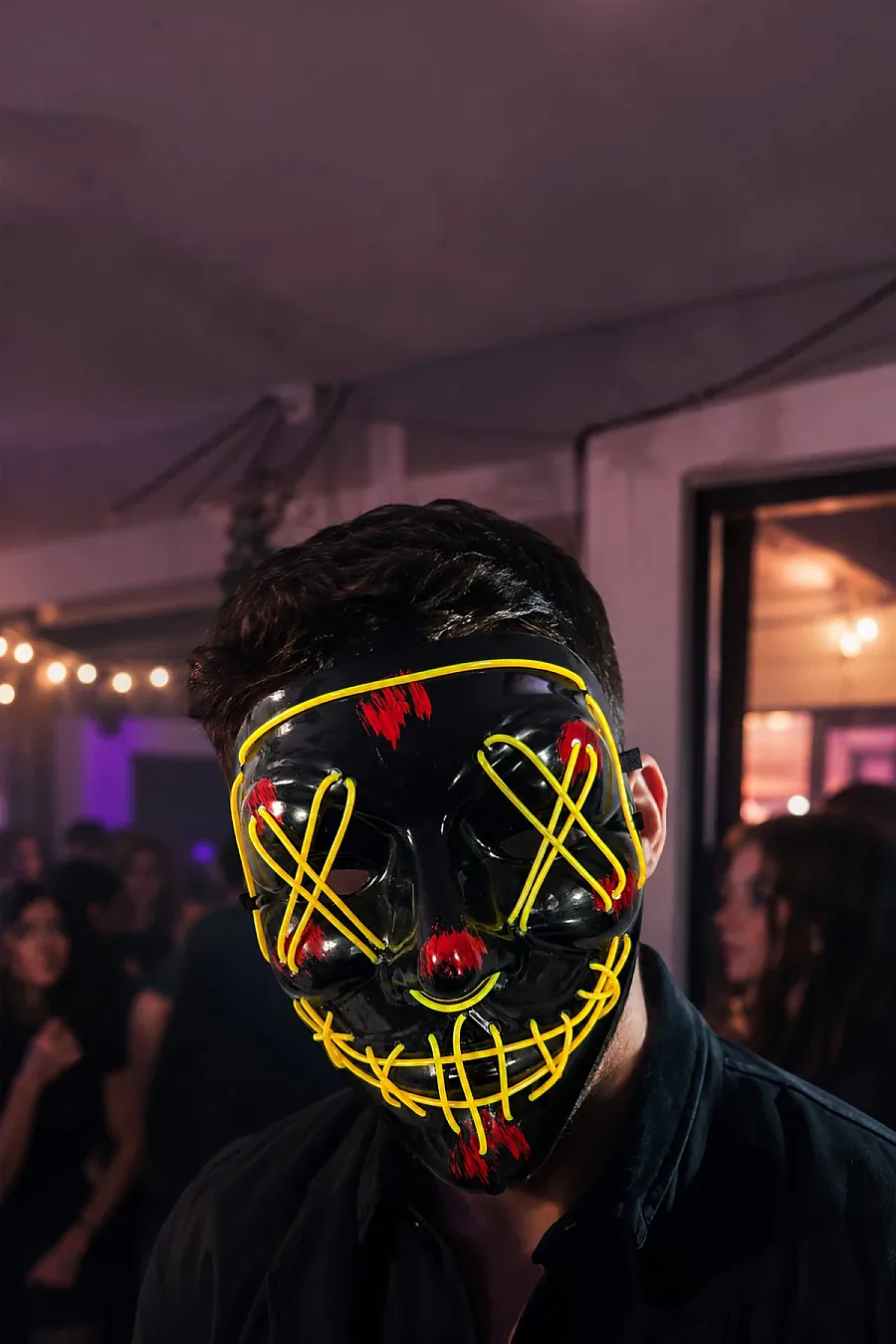 Cadılar Bayramı Siyah Maske Neon Sarı Işıklı - 2