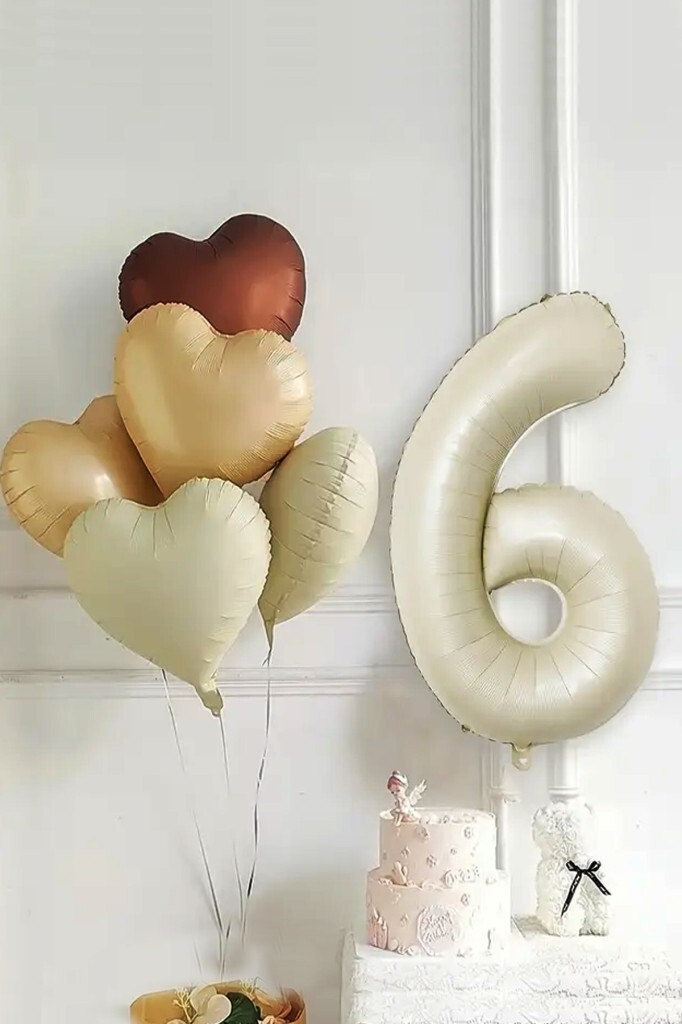 Beysüs 6 Yaş Retro Doğum Günü Balon Seti 5 Adet Kalp Balon - 1