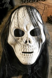 Beysüs Cadılar Bayramı Halloween Maske İskelet Kuru Kafa Tüllü Siyah Beyaz - 1