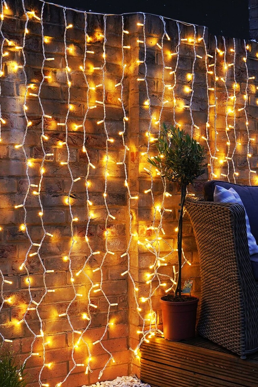 Beysüs Yılbaşı Çam Ağacı Süsü Perde Led Gün Işığı 3m x 1.5m - 1